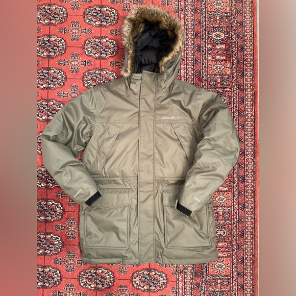 Eddie Bauer UNUSED Weatheredge EB550 Olive Green Parka